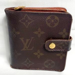 AUTHENTIC LOUIS VUITTON WALLET
